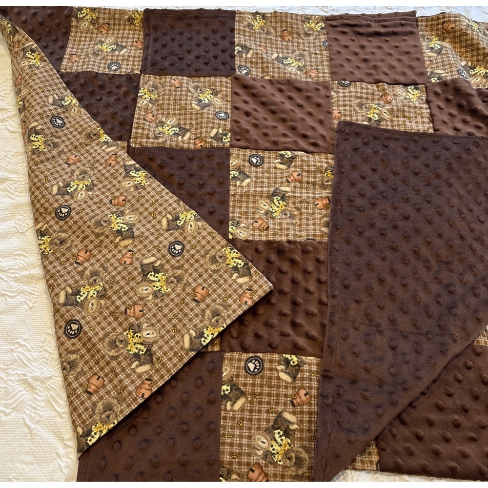 Vintage Patchwork Quilt Table Topper, Four Patch Squares‎ Bears Brown 2 Blankets